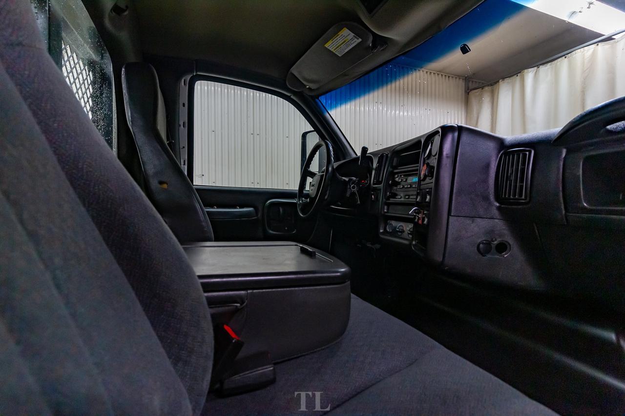 2005 GMC TC5500 4x4 Reg Cab Deck Diesel Red Deer AB