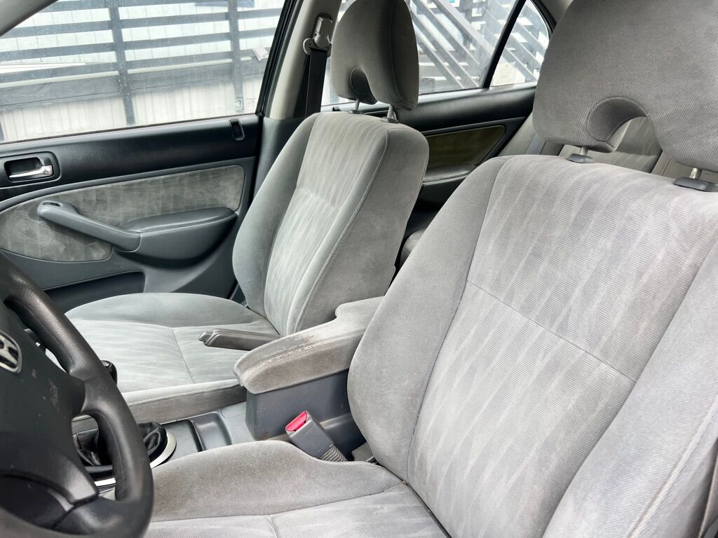 2005 HONDA CIVIC LX Des Moines WA