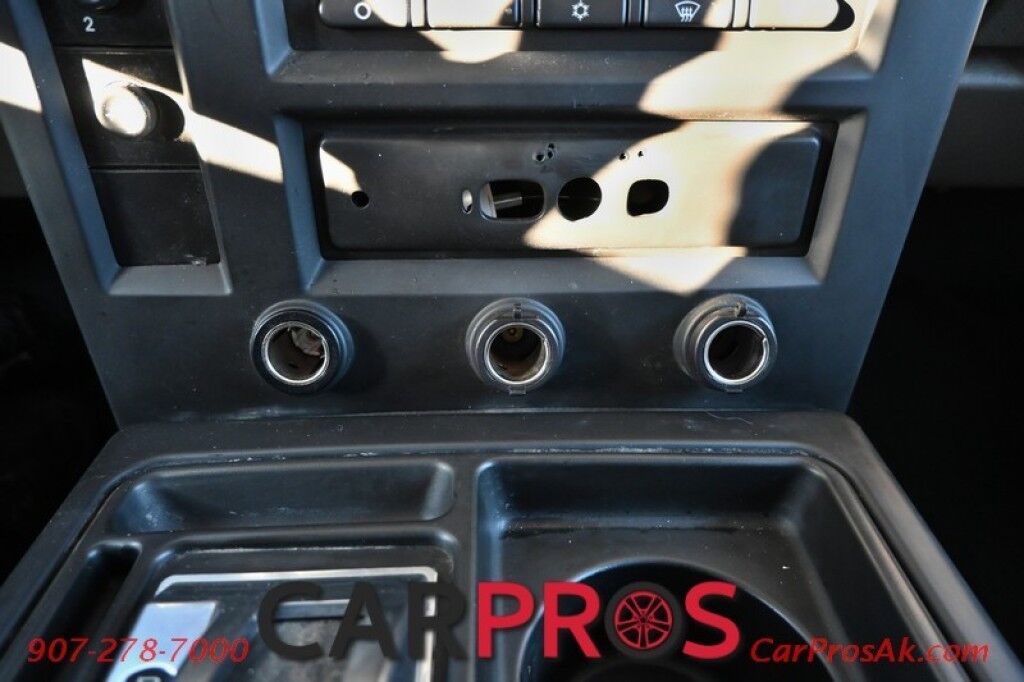 2005 HUMMER H2 6.0L V8 - 4X4 - Underbody Protection Pkg - Front & Rear Heated Leather Seats - Keyless Entry - Bose Sound System - Backup Camera - Dual Climate Control - Tow Pkg - Low Miles Anchorage AK