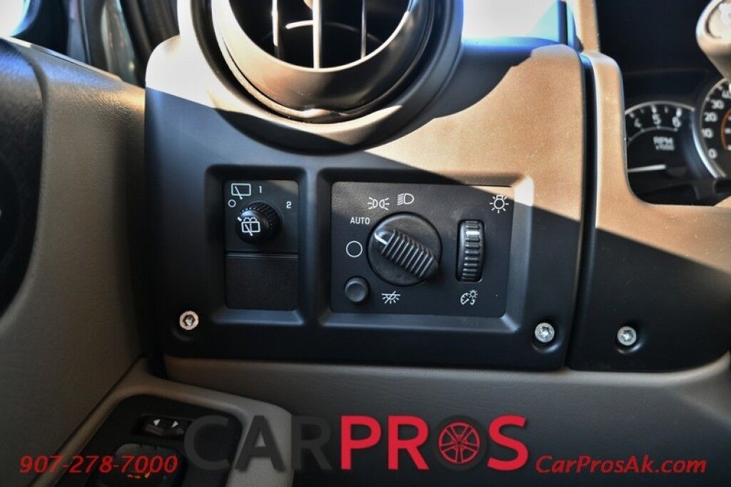 2005 HUMMER H2 6.0L V8 - 4X4 - Underbody Protection Pkg - Front & Rear Heated Leather Seats - Keyless Entry - Bose Sound System - Backup Camera - Dual Climate Control - Tow Pkg - Low Miles Anchorage AK