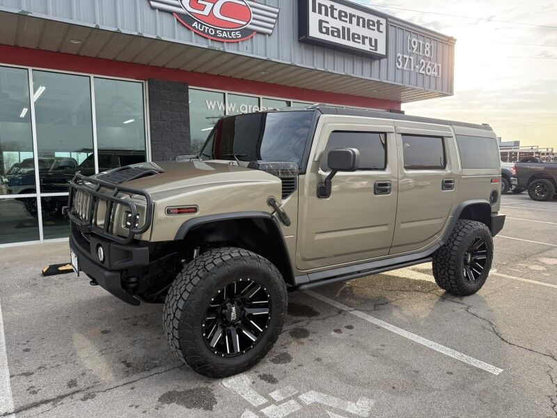 2005 Hummer H2 SUV's photo