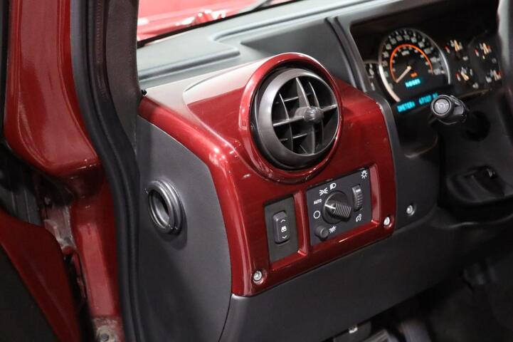 2005 HUMMER H2 SUT 4dr Truck Chicago IL