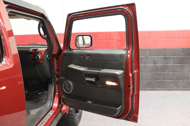 2005 HUMMER H2 SUT 4dr Truck Chicago IL