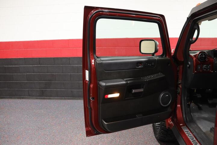 2005 HUMMER H2 SUT 4dr Truck Chicago IL