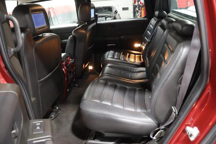 2005 HUMMER H2 SUT 4dr Truck Chicago IL