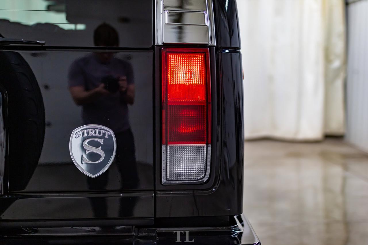 2005 Hummer H2 4x4 Luxury Edition Custom Stereo 24" Wheels Red Deer AB