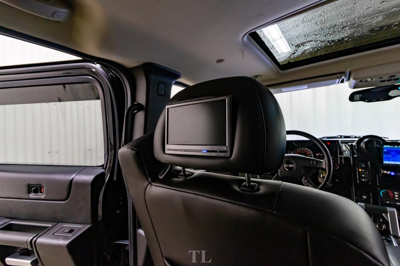 2005 Hummer H2 4x4 Luxury Edition Custom Stereo 24" Wheels Red Deer AB