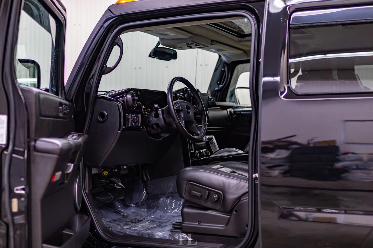2005 Hummer H2 4x4 Luxury Edition Custom Stereo 24" Wheels Red Deer AB