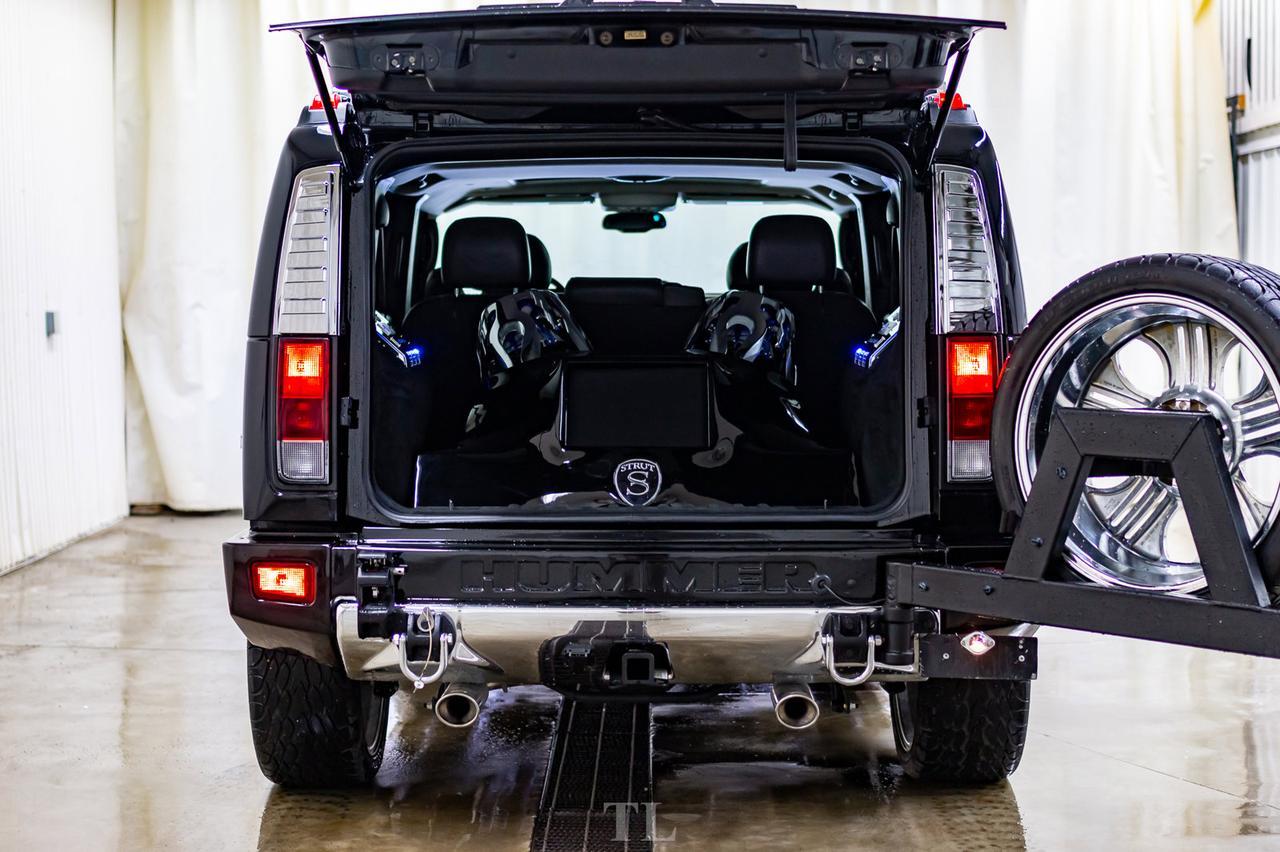 2005 Hummer H2 4x4 Luxury Edition Custom Stereo 24" Wheels Red Deer AB