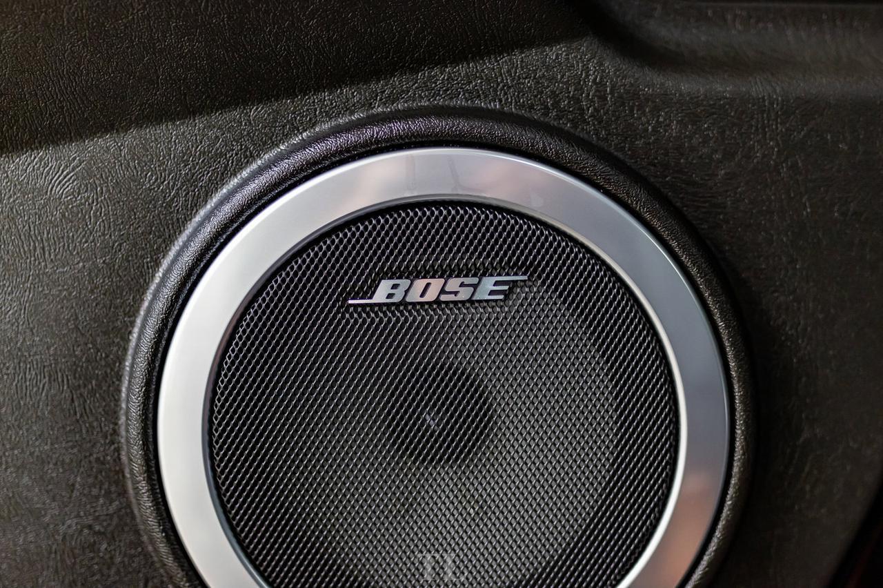 2005 Hummer H2 4x4 Luxury Edition Custom Stereo 24" Wheels Red Deer AB