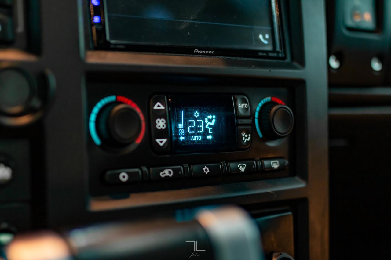 2005 Hummer H2 SUT 4x4 Luxury Edition Leather Roof Red Deer AB