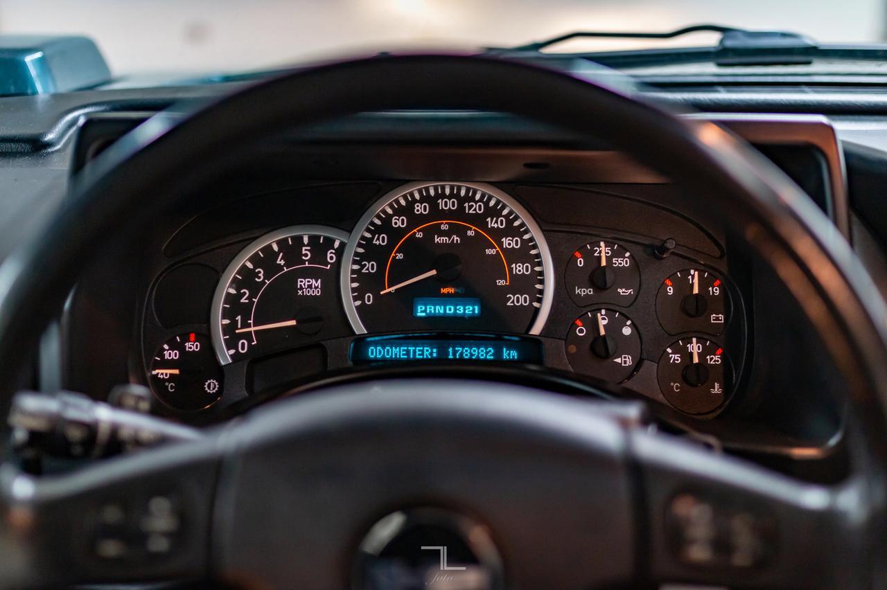 2005 Hummer H2 SUT 4x4 Luxury Edition Leather Roof Red Deer AB