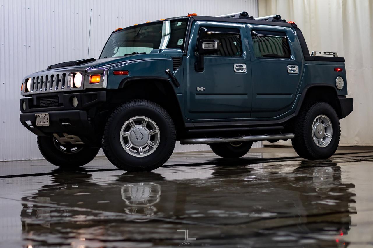 2005 Hummer H2 SUT 4x4 Luxury Edition Leather Roof Red Deer AB