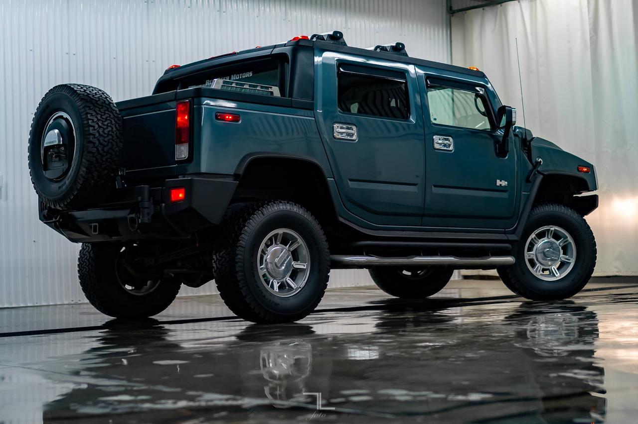 2005 Hummer H2 SUT 4x4 Luxury Edition Leather Roof Red Deer AB