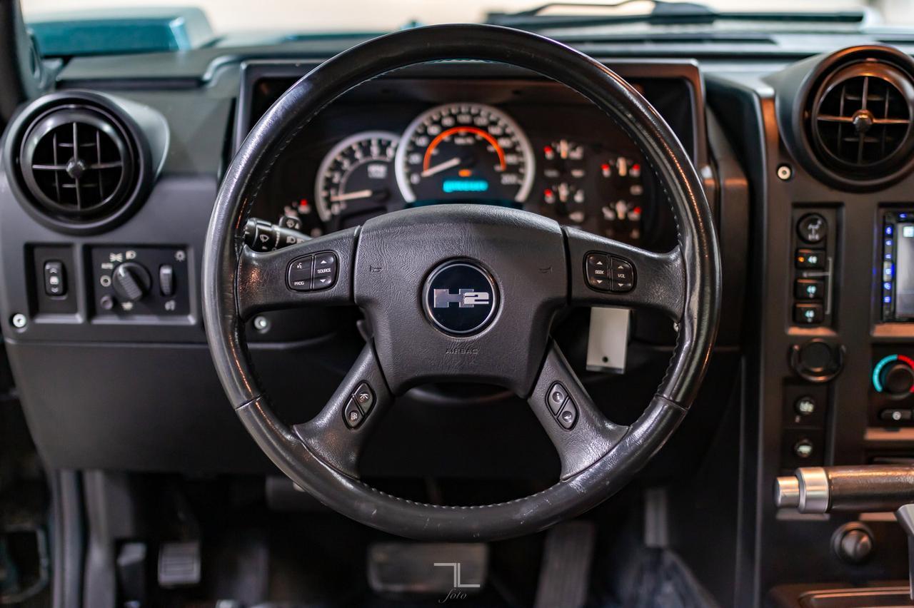 2005 Hummer H2 SUT 4x4 Luxury Edition Leather Roof Red Deer AB