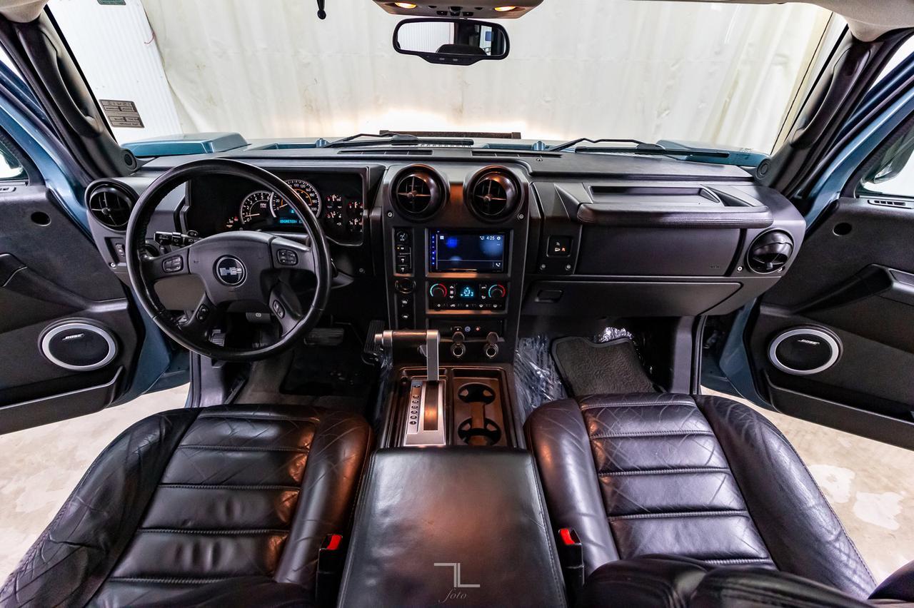 2005 Hummer H2 SUT 4x4 Luxury Edition Leather Roof Red Deer AB