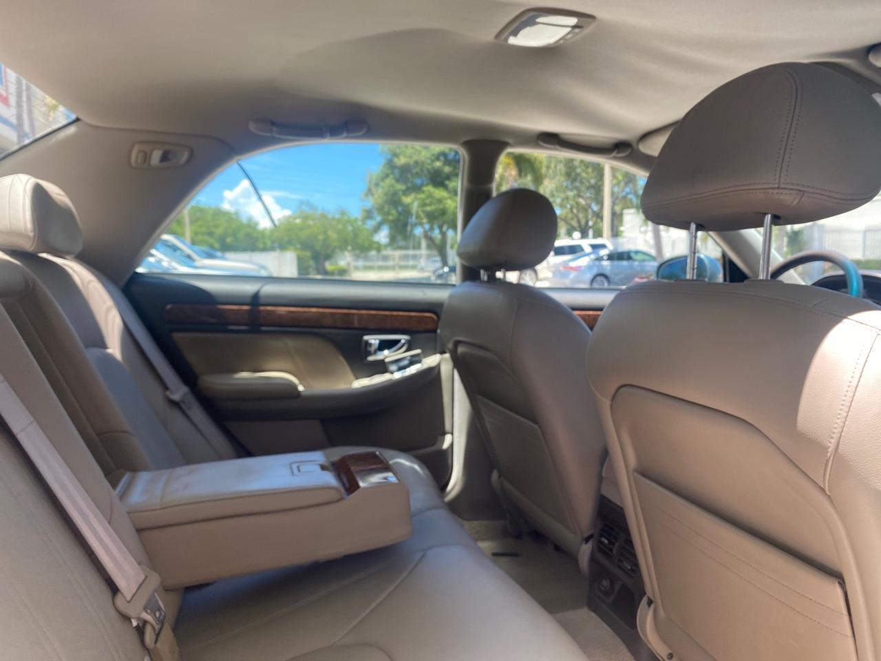 2005 Hyundai XG350 LOW MILES 46,921 1 OWNER Pompano Beach FL