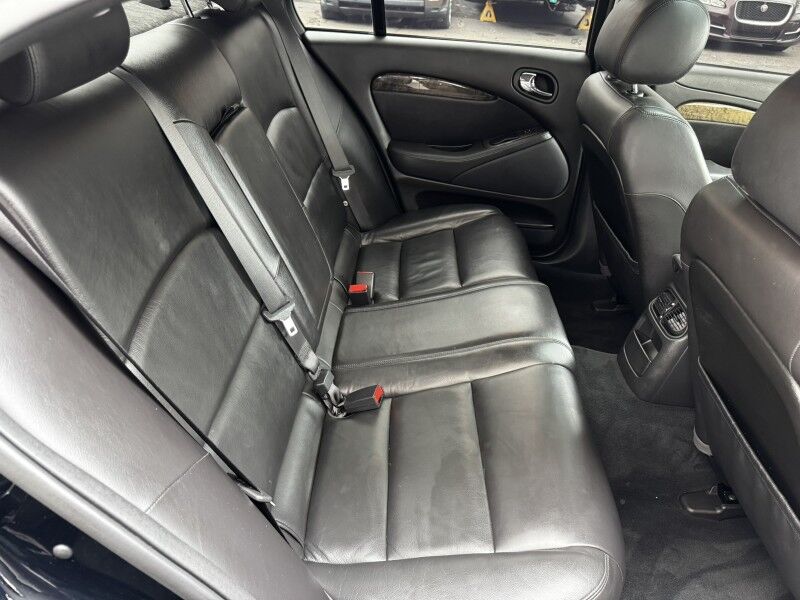 2005 Jaguar S-TYPE R Willow Grove PA