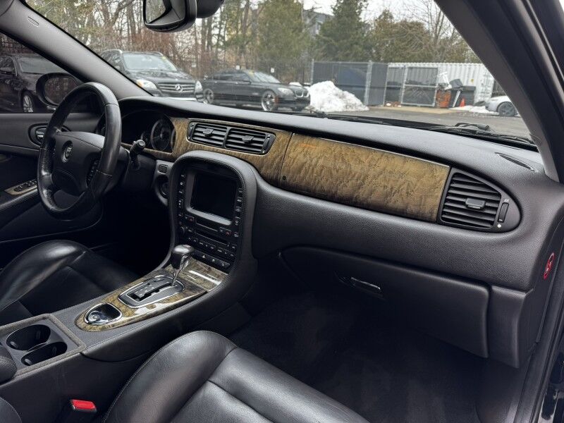 2005 Jaguar S-TYPE R Willow Grove PA