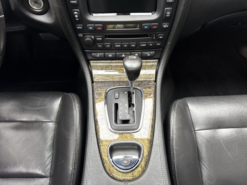 2005 Jaguar S-TYPE R Willow Grove PA