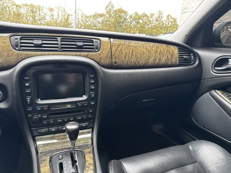 2005 Jaguar S-TYPE R Willow Grove PA