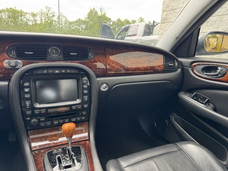 2005 Jaguar XJ Super V8 Willow Grove PA