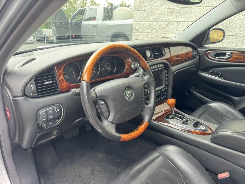 2005 Jaguar XJ Super V8 Willow Grove PA
