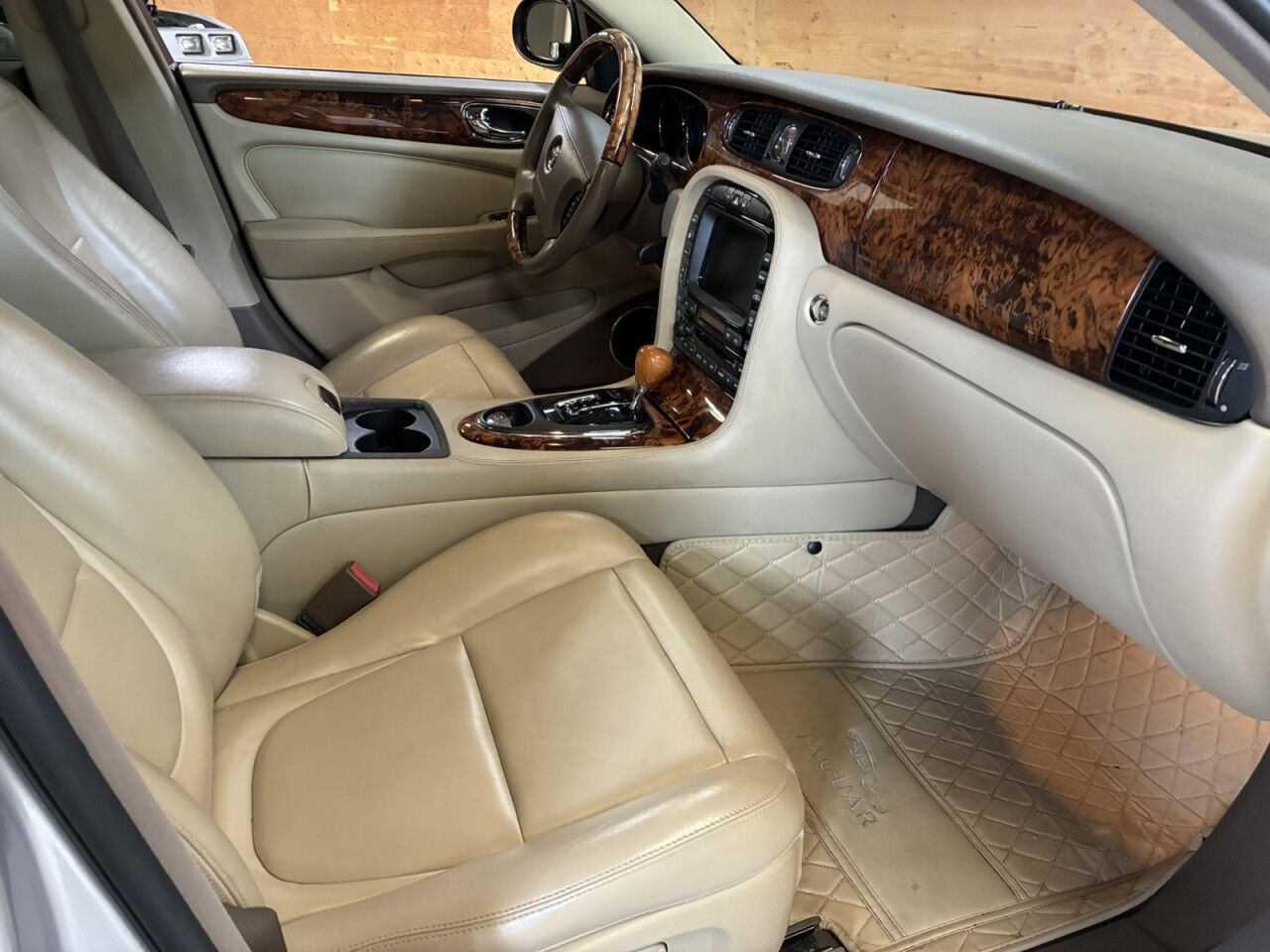 2005 Jaguar XJ XJ8 LWB Charlton MA