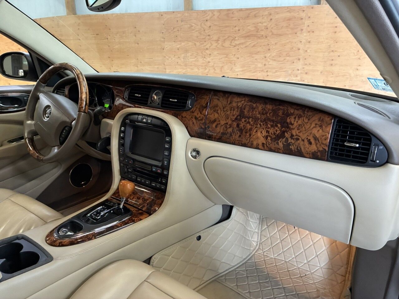 2005 Jaguar XJ XJ8 LWB Charlton MA