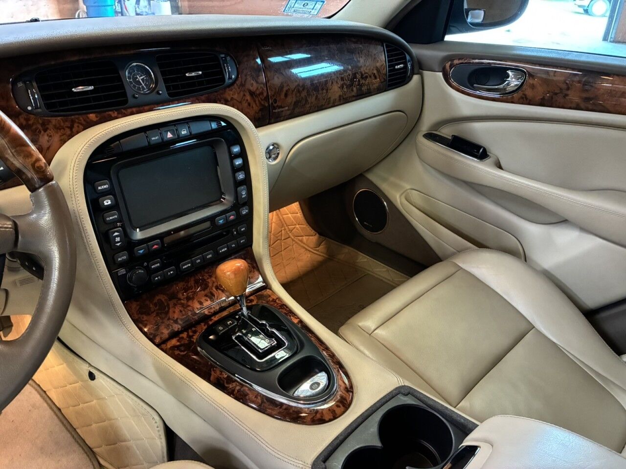 2005 Jaguar XJ XJ8 LWB Charlton MA