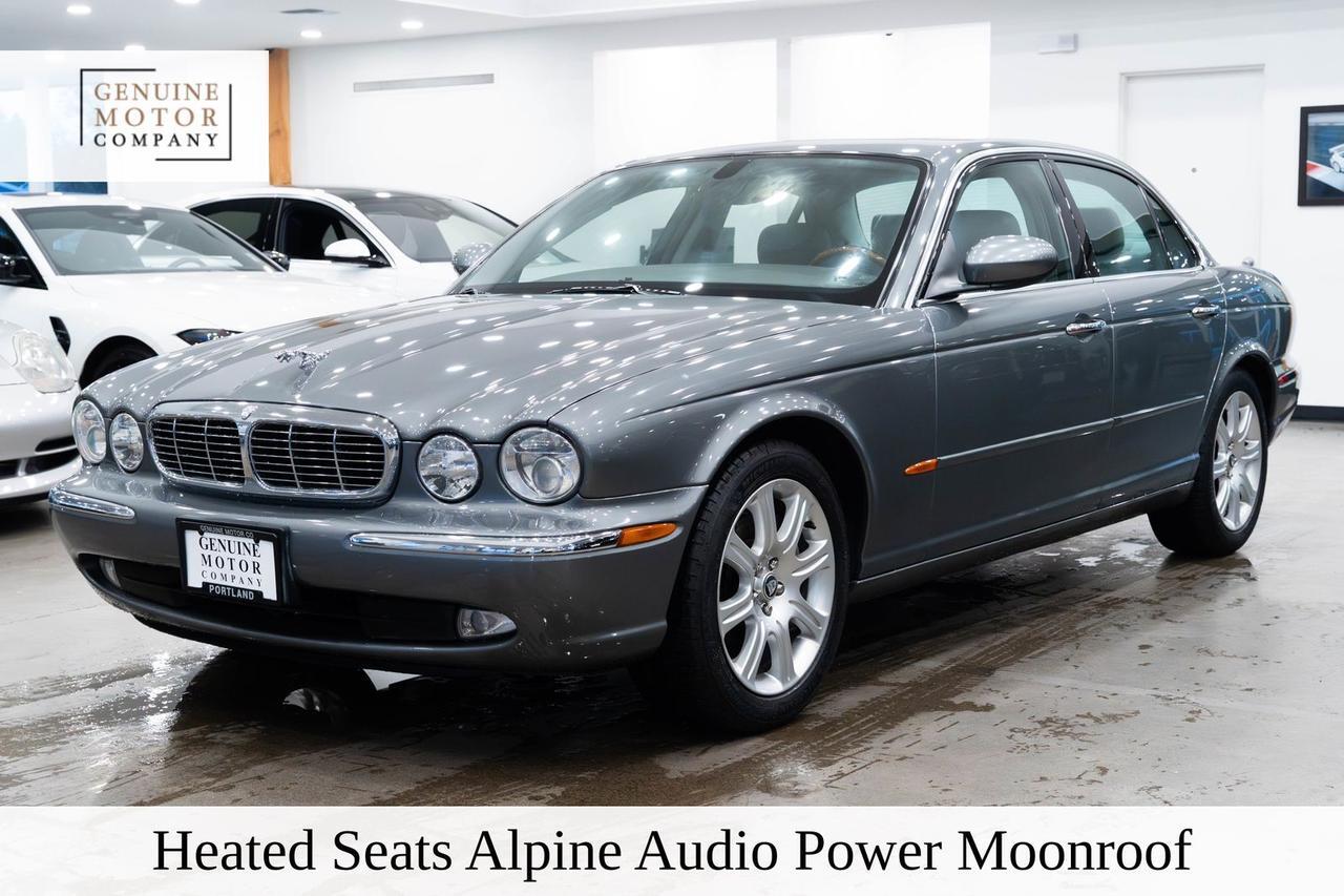 2005 Jaguar XJ8 Base