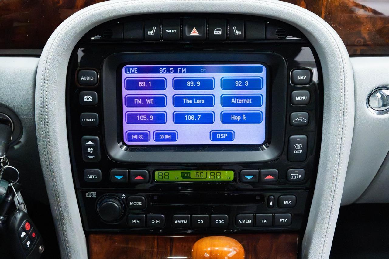 2005 Jaguar XJ8 Base Gladstone OR