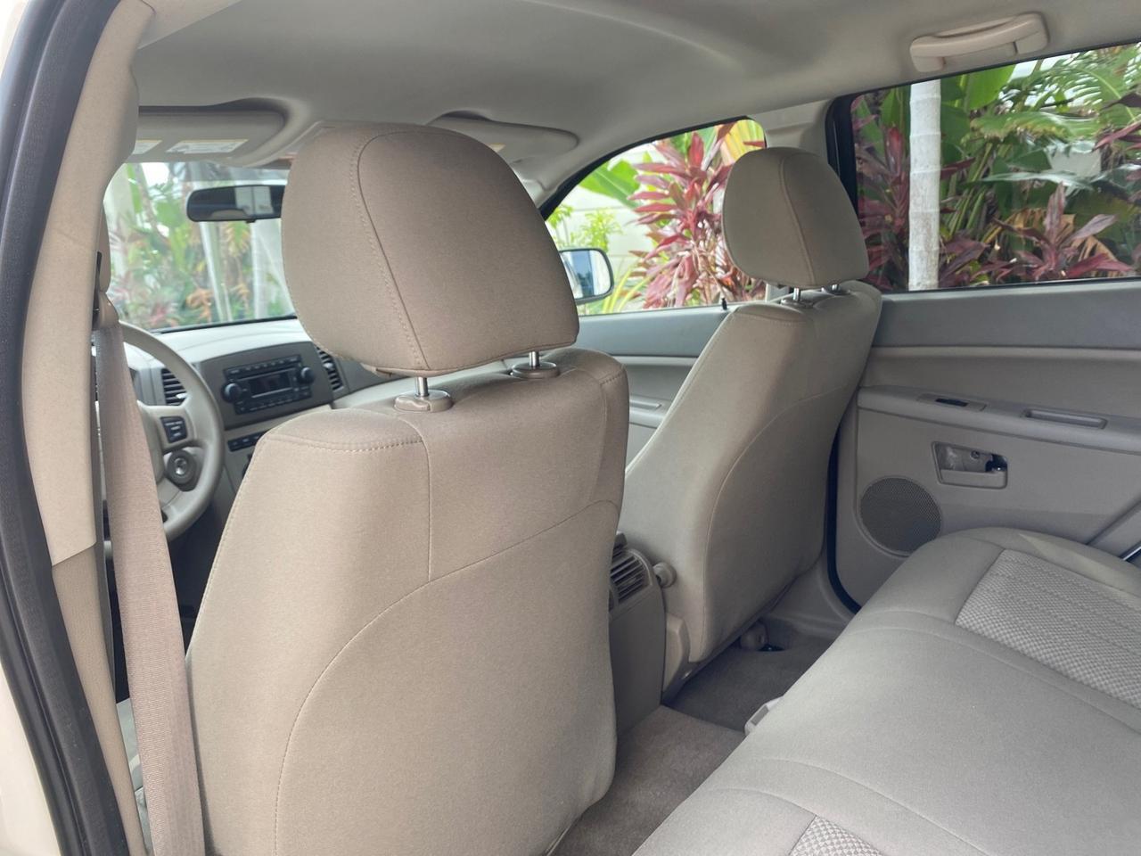 2005 Jeep Grand Cherokee Laredo LOW MILES 61,347 Pompano Beach FL