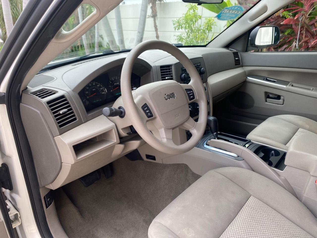2005 Jeep Grand Cherokee Laredo LOW MILES 61,347 Pompano Beach FL