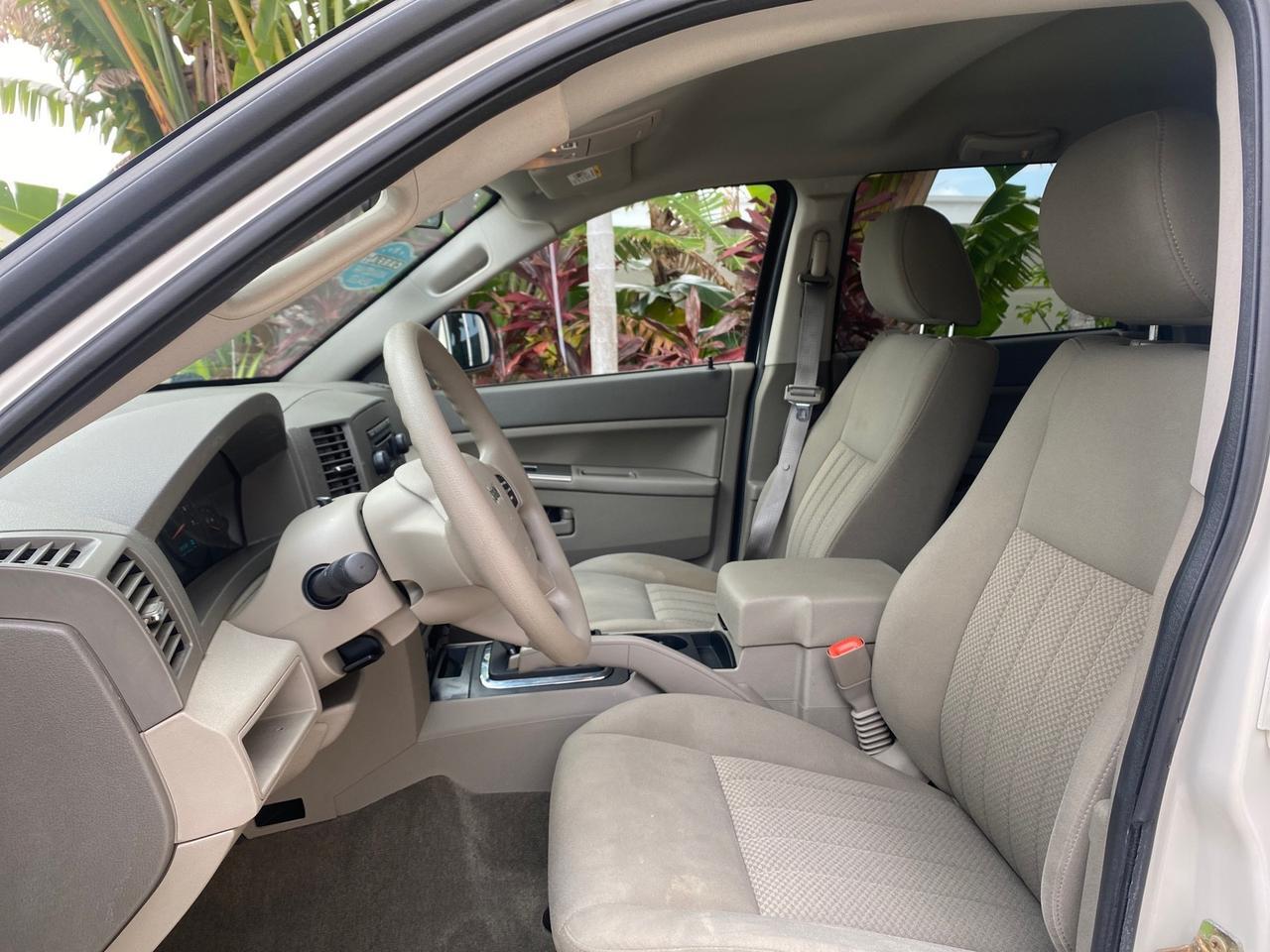 2005 Jeep Grand Cherokee Laredo LOW MILES 61,347 Pompano Beach FL