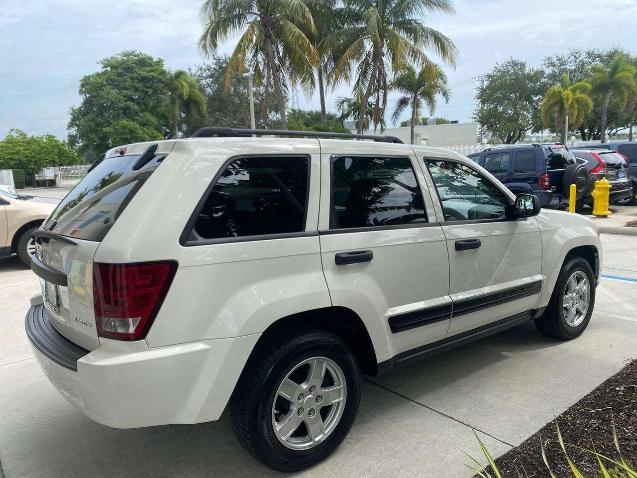 2005 Jeep Grand Cherokee Laredo LOW MILES 61,347 Pompano Beach FL