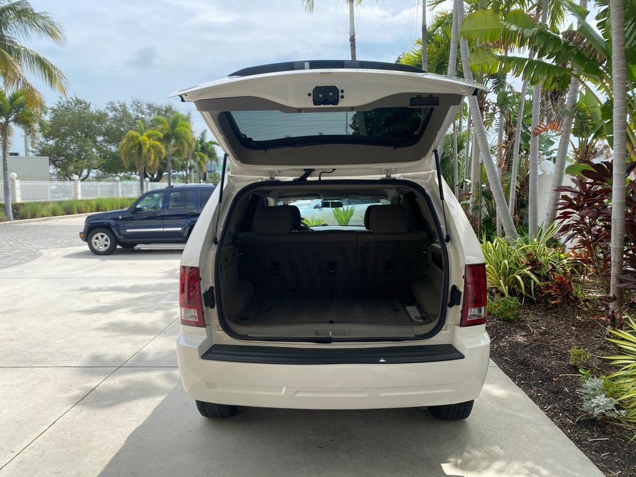 2005 Jeep Grand Cherokee Laredo LOW MILES 61,347 Pompano Beach FL