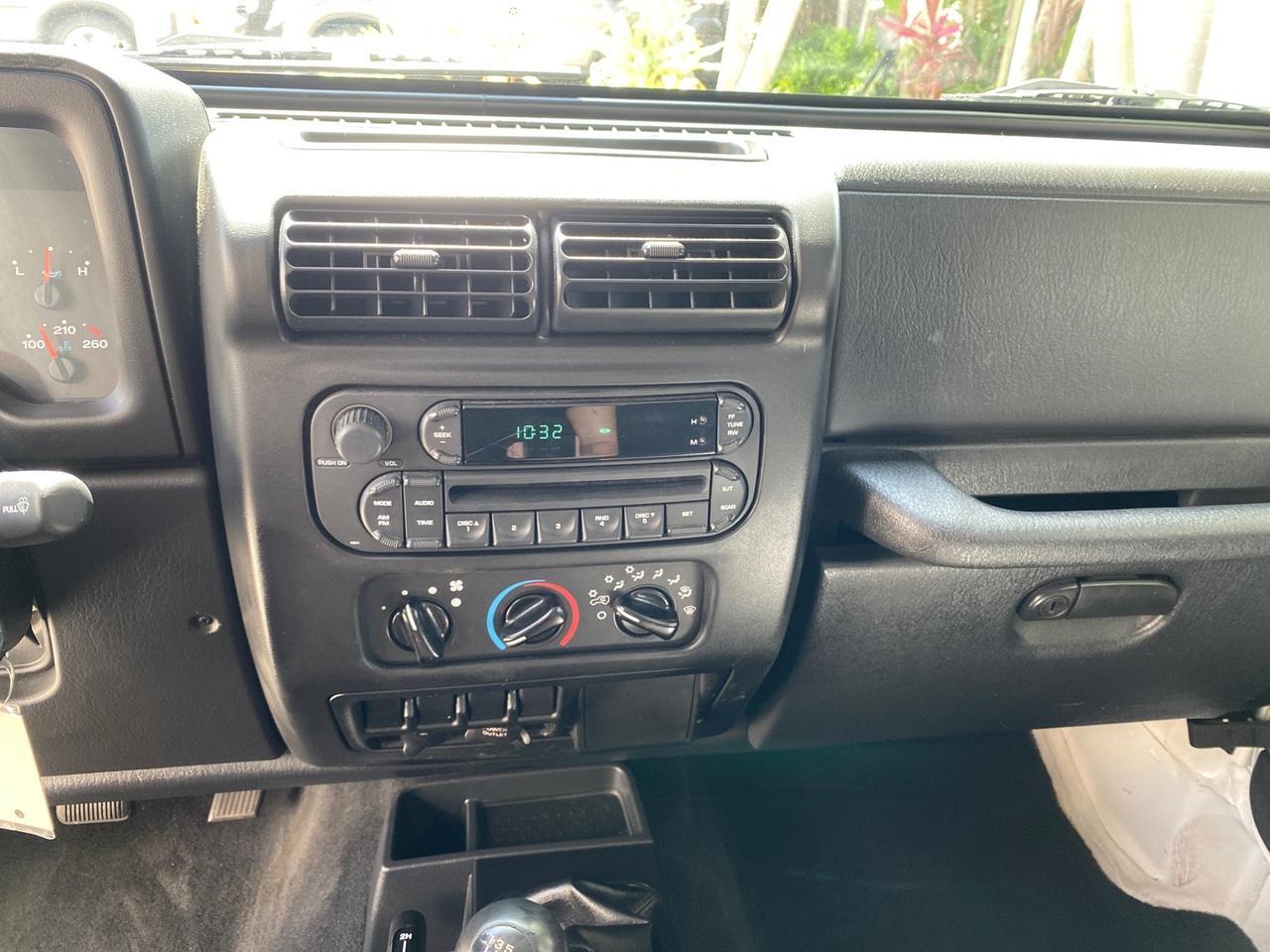 2005 Jeep Wrangler SE 4WD LOW MILES 29,371 1 OWNER Pompano Beach FL