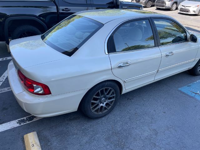 2005 Kia Optima LX V6