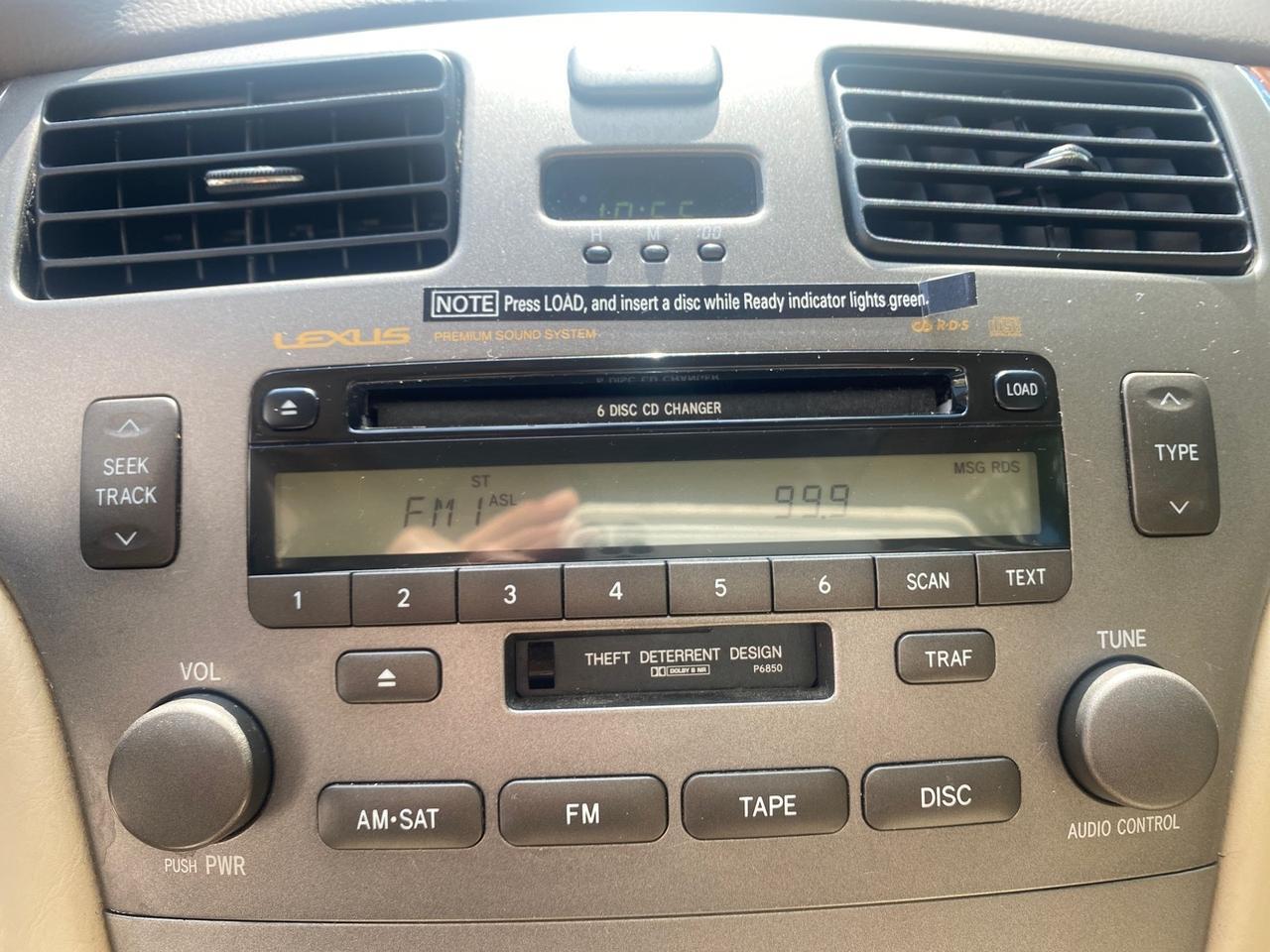 2005 Lexus ES 330 photo 42