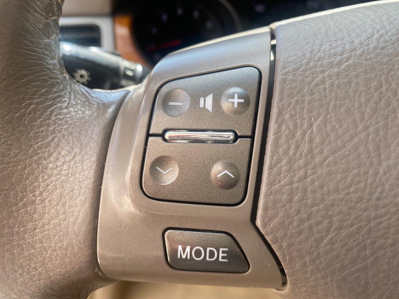 2005 Lexus ES 330 photo 36