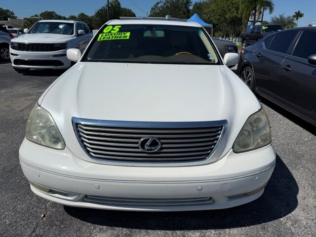 2005 Lexus LS 430 RWD