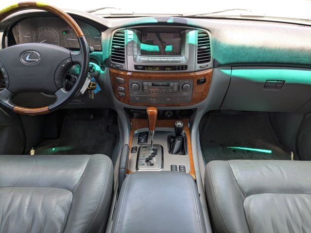 2005 Lexus LX 470 470