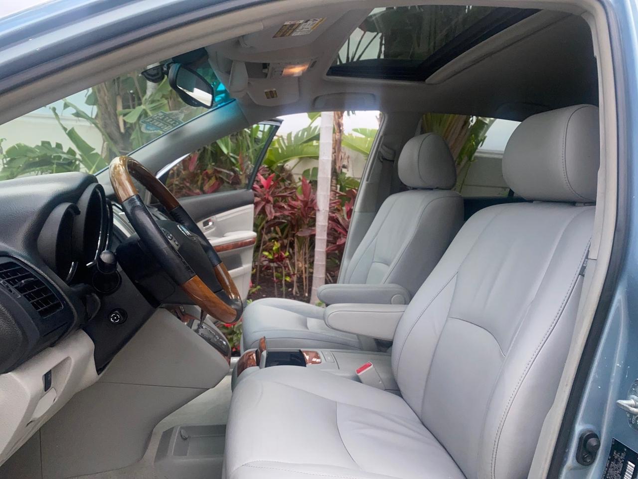 2005 Lexus RX 330 LOW MILES 68,645 1 OWNER Pompano Beach FL