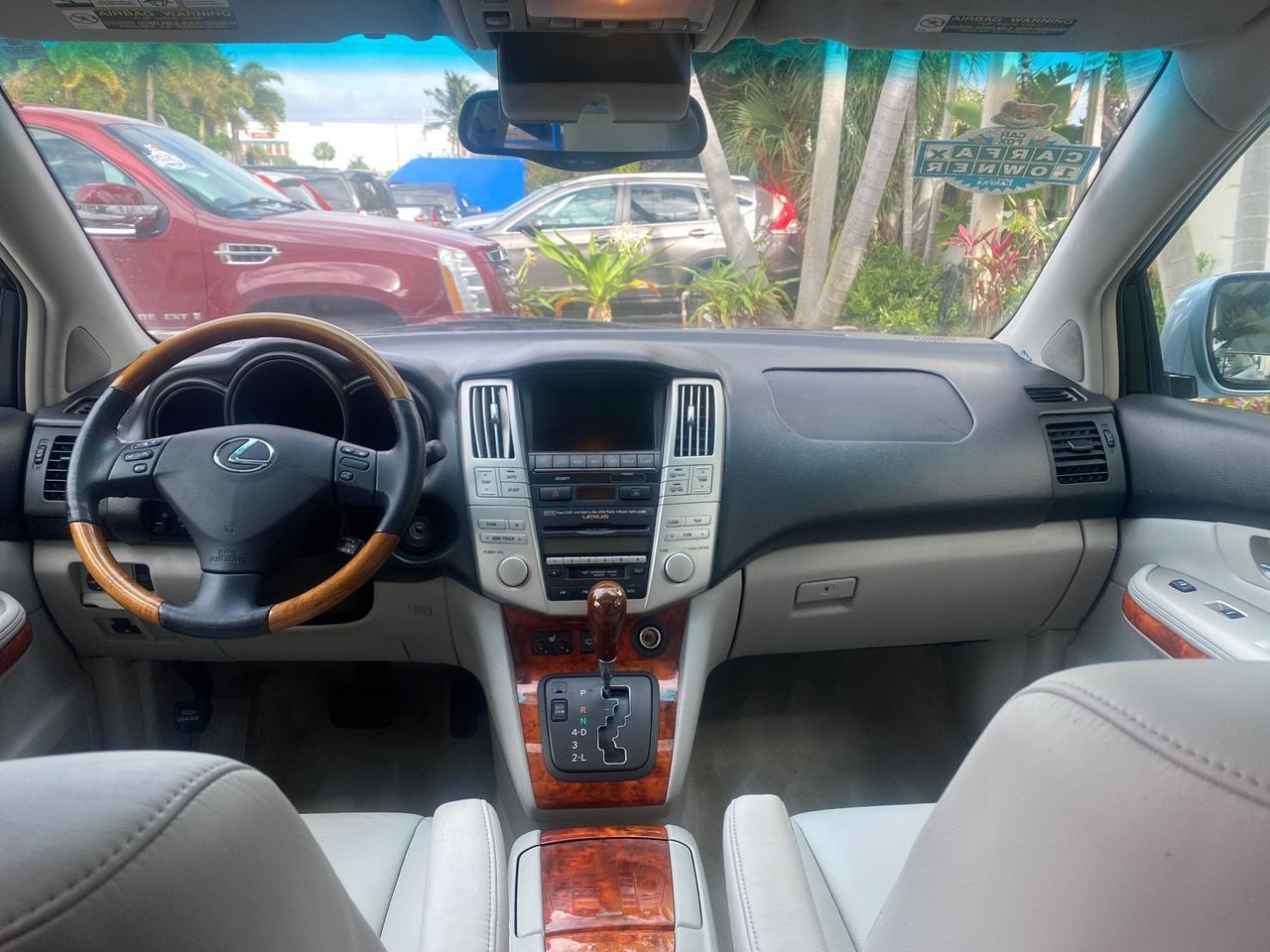 2005 Lexus RX 330 LOW MILES 68,645 1 OWNER Pompano Beach FL