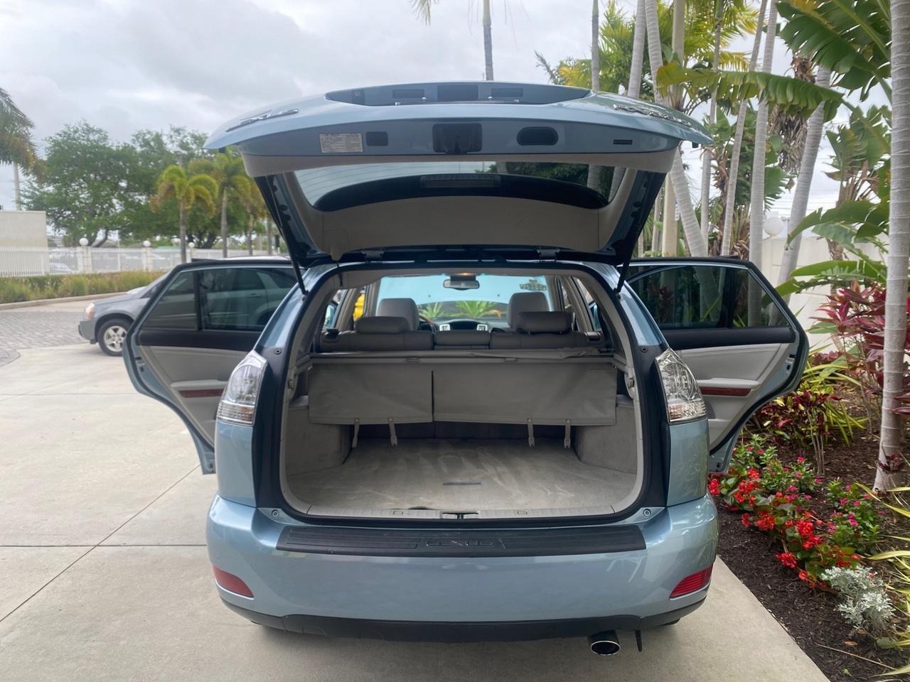 2005 Lexus RX 330 LOW MILES 68,645 1 OWNER Pompano Beach FL