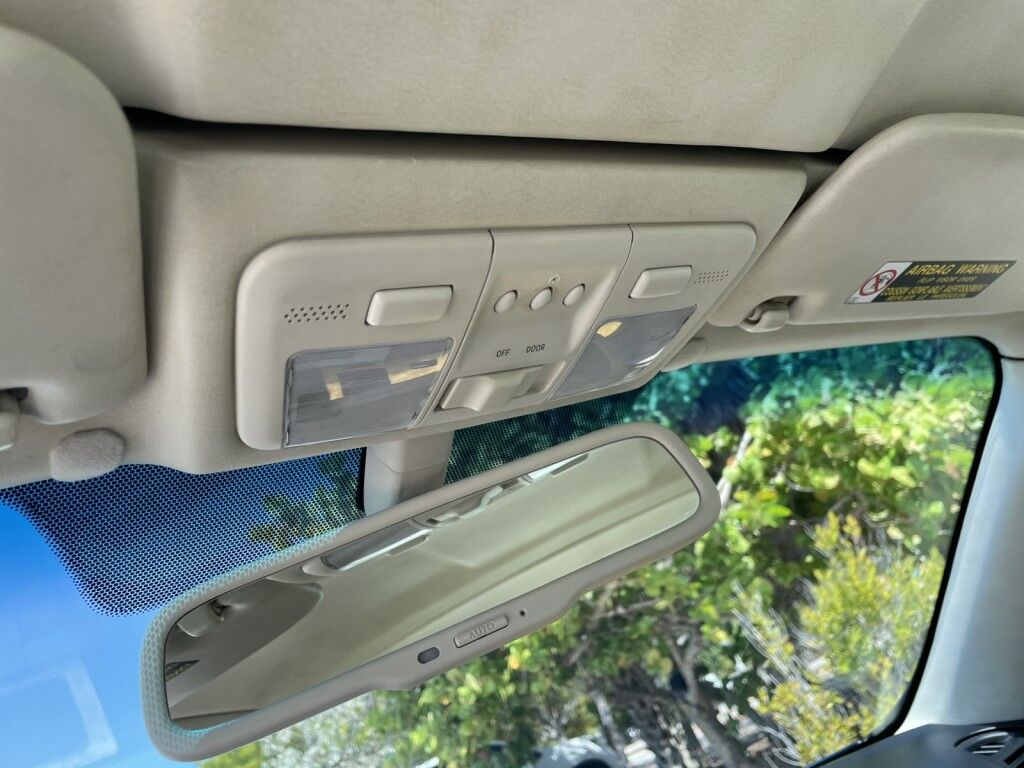 2005 Lexus SC 430 CONVERTIBLE~CLEAN CARFAX~GREAT BEACH CAR~LOW MILES~ONLINE FINANCE AND SHIPPING AVAILABLE!!!! Sarasota FL