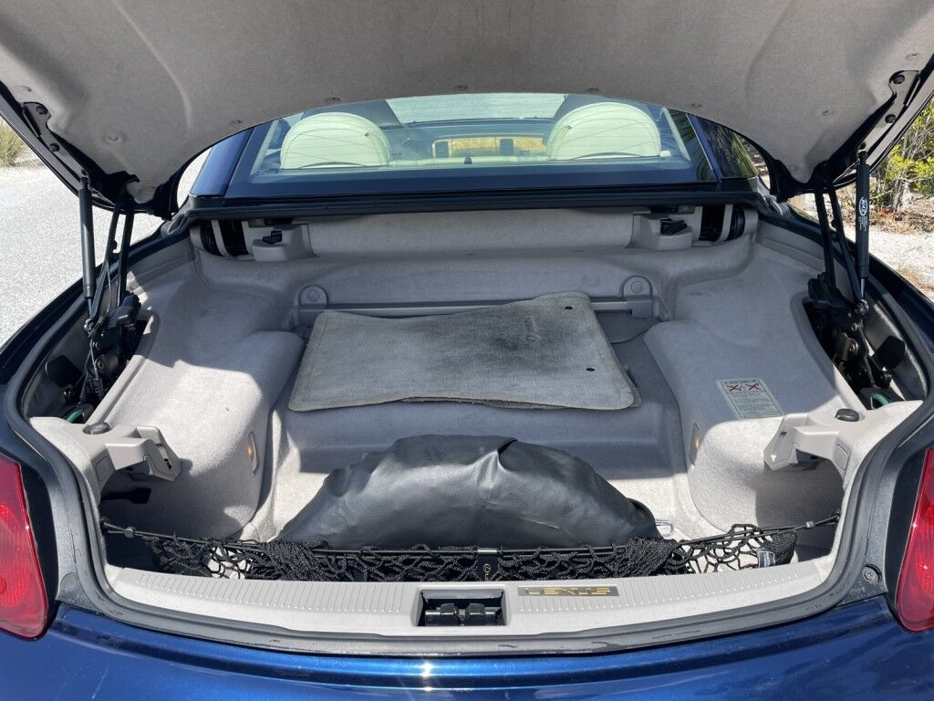 2005 Lexus SC 430 CONVERTIBLE~CLEAN CARFAX~GREAT BEACH CAR~LOW MILES~ONLINE FINANCE AND SHIPPING AVAILABLE!!!! Sarasota FL