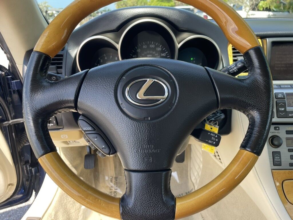 2005 Lexus SC 430 CONVERTIBLE~CLEAN CARFAX~GREAT BEACH CAR~LOW MILES~ONLINE FINANCE AND SHIPPING AVAILABLE!!!! Sarasota FL