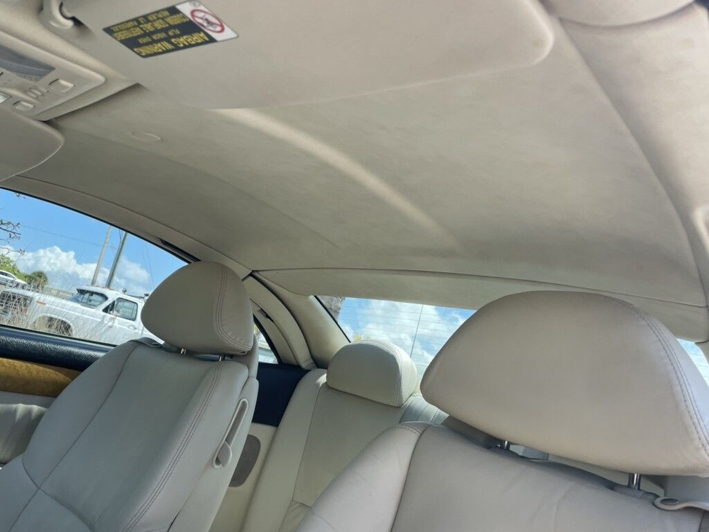 2005 Lexus SC 430 CONVERTIBLE~CLEAN CARFAX~GREAT BEACH CAR~LOW MILES~ONLINE FINANCE AND SHIPPING AVAILABLE!!!! Sarasota FL